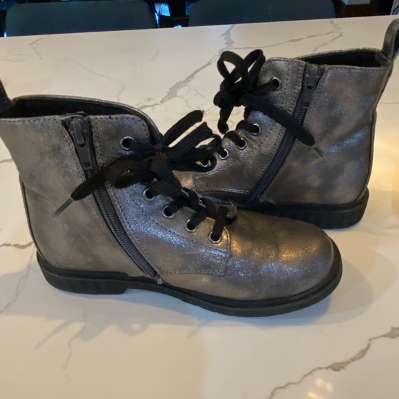 Girls Rachel Shoes Silver Zip-up Booties - Picture 5 of 7